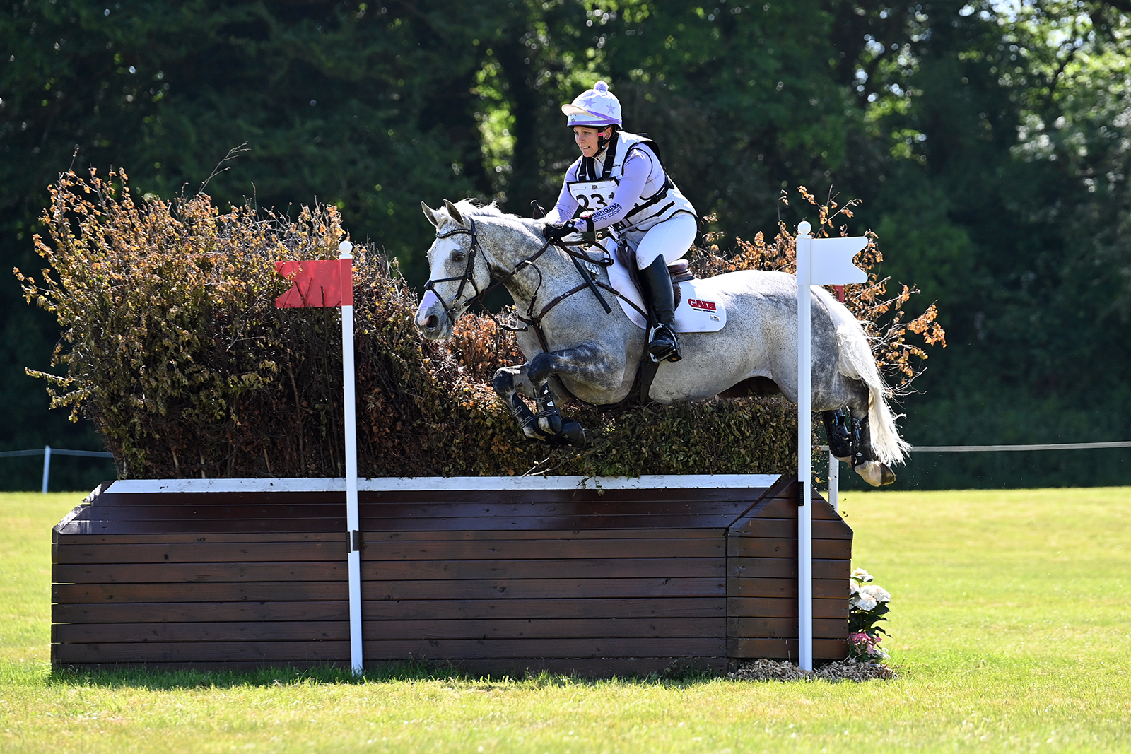 Gemma Stevens Flashes into lead