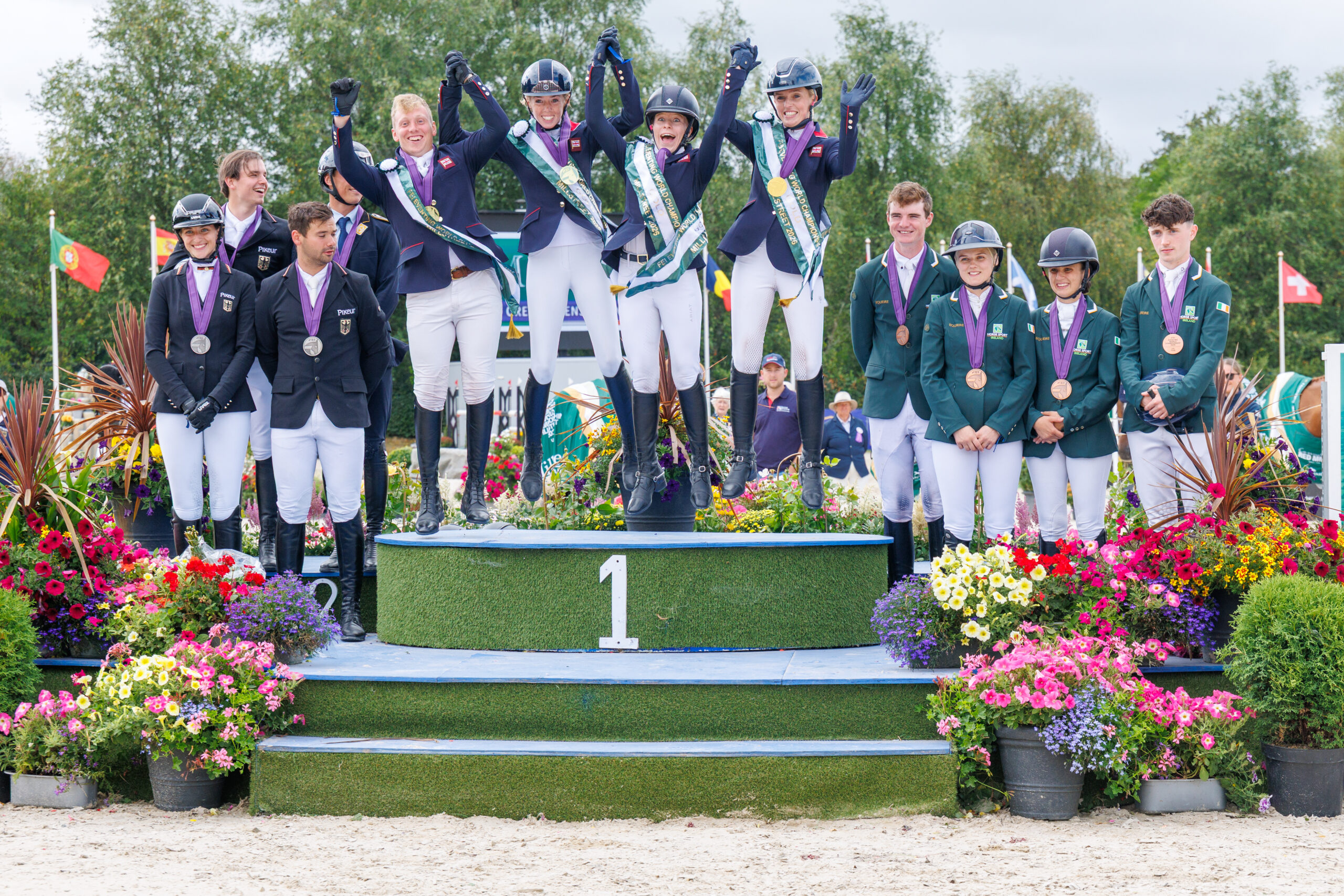 Podium-IMG_0779
